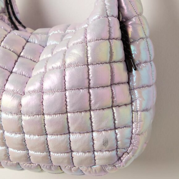 Free People FP Movement Quilted Carryall Limited Edition Iridescent Abalone - Picture 3 of 11